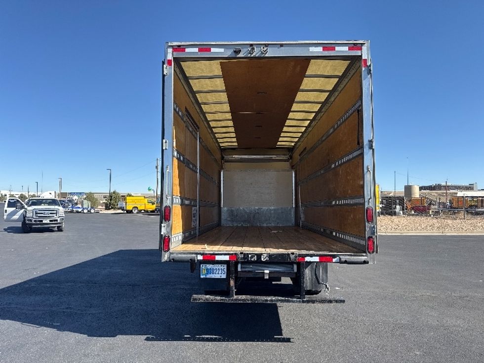 Medium Duty Box Truck-Light and Medium Duty Trucks-Isuzu-2020-NRR-Denver-CO-91,600\n\t\tmiles-$ 47,250 - Image 8