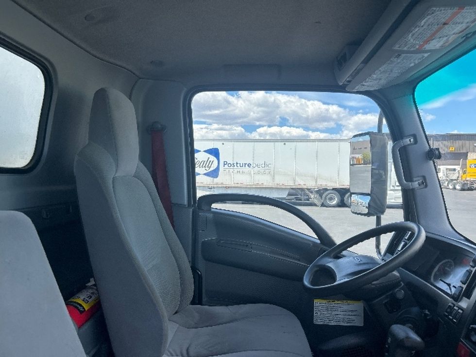 Medium Duty Box Truck-Light and Medium Duty Trucks-Isuzu-2020-NRR-Denver-CO-92,945\n\t\tmiles-$ 47,000 - Image 22
