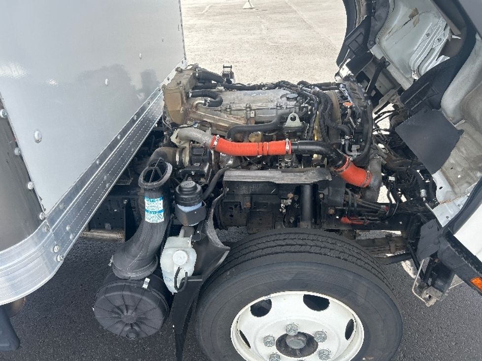 Medium Duty Box Truck-Light and Medium Duty Trucks-Isuzu-2020-NRR-Denver-CO-92,945\n\t\tmiles-$ 47,000 - Image 23