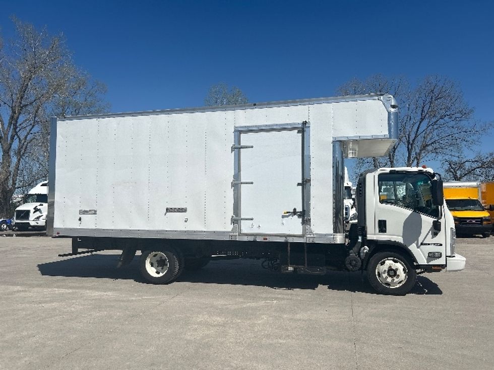 Medium Duty Box Truck-Light and Medium Duty Trucks-Isuzu-2020-NRR-Des Moines-IA-85,200\n\t\tmiles-$ 48,000 - Image 15