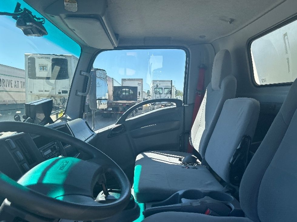Medium Duty Box Truck-Light and Medium Duty Trucks-Isuzu-2020-NRR-Des Moines-IA-85,200\n\t\tmiles-$ 48,000 - Image 19