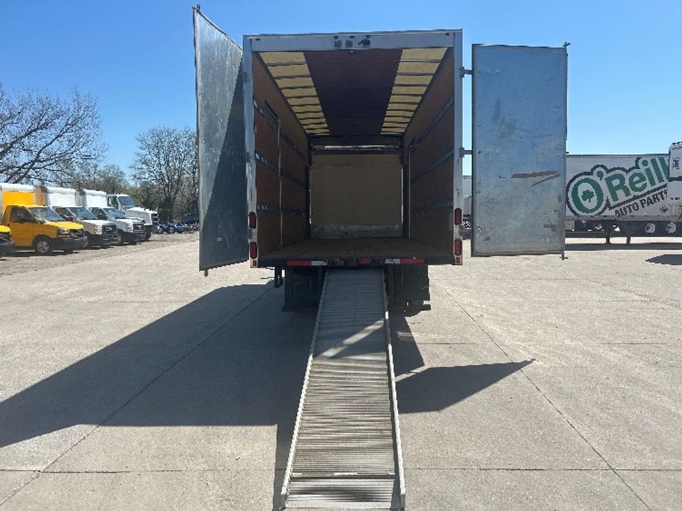 Medium Duty Box Truck-Light and Medium Duty Trucks-Isuzu-2020-NRR-Des Moines-IA-85,200\n\t\tmiles-$ 48,000 - Image 9