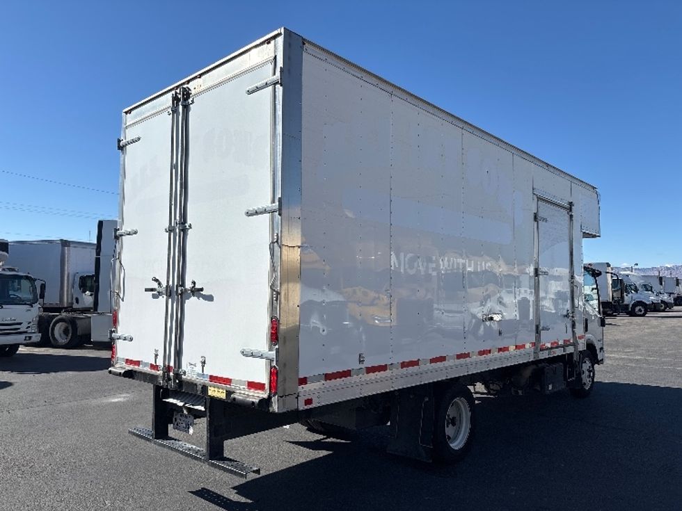 Medium Duty Box Truck-Light and Medium Duty Trucks-Isuzu-2020-NRR-El Paso-TX-64,959\n\t\tmiles-$ 53,250 - Image 12