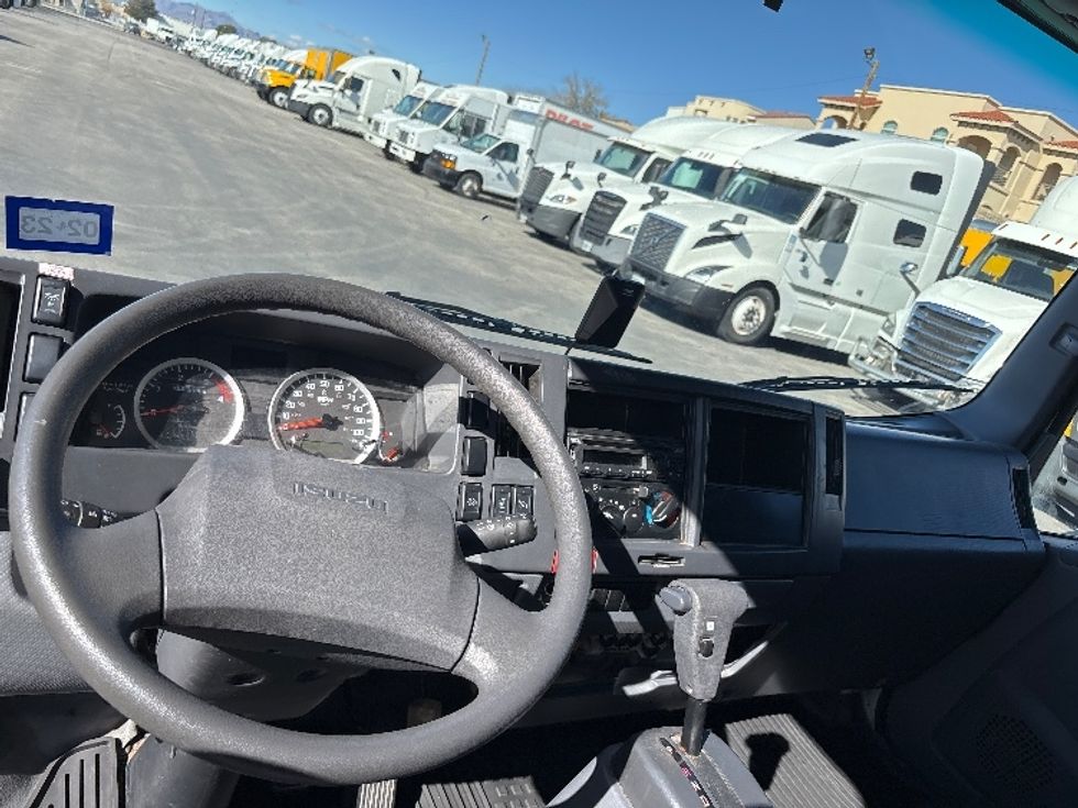 Medium Duty Box Truck-Light and Medium Duty Trucks-Isuzu-2020-NRR-El Paso-TX-64,959\n\t\tmiles-$ 53,250 - Image 17