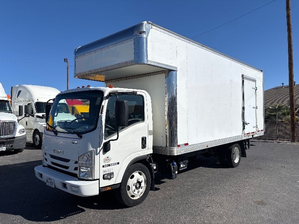 Medium Duty Box Truck-Light and Medium Duty Trucks-Isuzu-2020-NRR-El Paso-TX-64,959\n\t\tmiles-$ 53,250 - Image 3