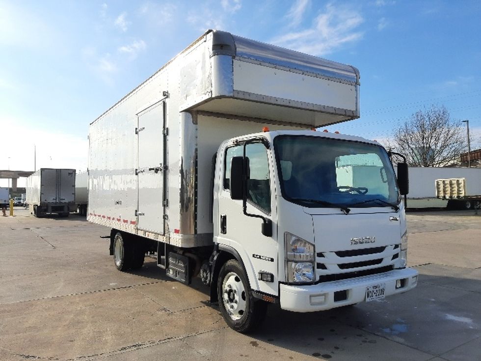 Medium Duty Box Truck-Light and Medium Duty Trucks-Isuzu-2020-NRR-Fort Worth-TX-106,728\n\t\tmiles-$ 45,500 - Image 1