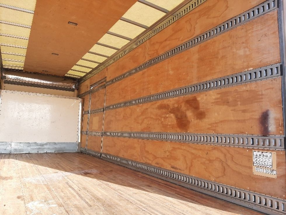 Medium Duty Box Truck-Light and Medium Duty Trucks-Isuzu-2020-NRR-Fort Worth-TX-106,728\n\t\tmiles-$ 45,500 - Image 12