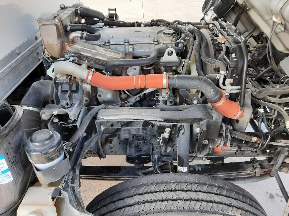 Medium Duty Box Truck-Light and Medium Duty Trucks-Isuzu-2020-NRR-Fort Worth-TX-106,728\n\t\tmiles-$ 45,500 - Image 23