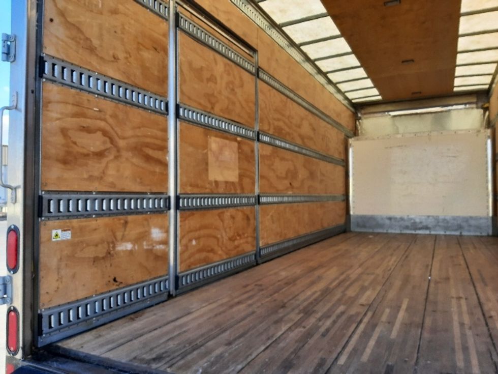 Medium Duty Box Truck-Light and Medium Duty Trucks-Isuzu-2020-NRR-Fort Worth-TX-97,928\n\t\tmiles-$ 50,500 - Image 11