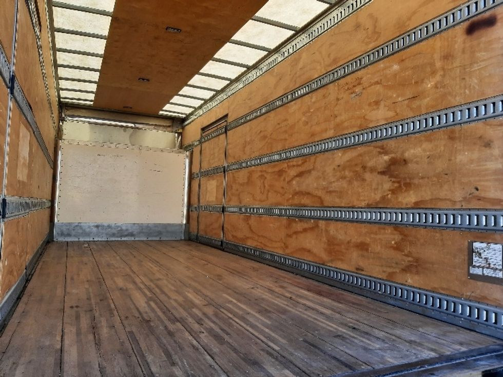 Medium Duty Box Truck-Light and Medium Duty Trucks-Isuzu-2020-NRR-Fort Worth-TX-97,928\n\t\tmiles-$ 50,500 - Image 12