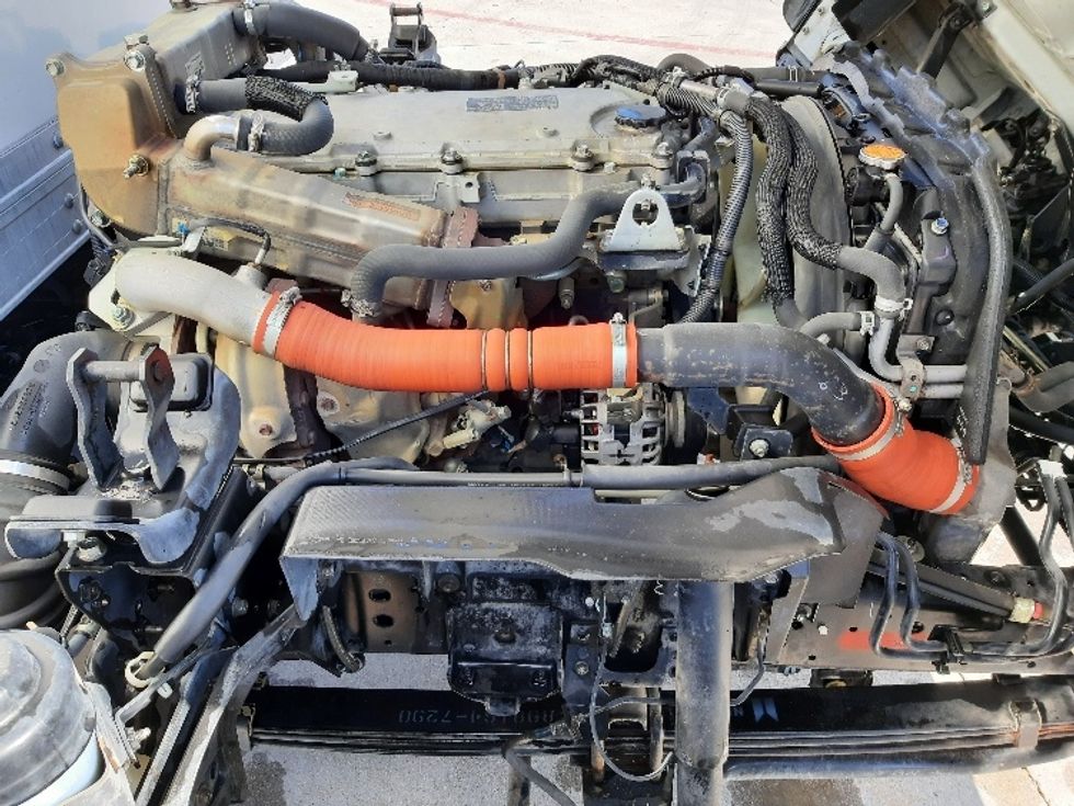 Medium Duty Box Truck-Light and Medium Duty Trucks-Isuzu-2020-NRR-Fort Worth-TX-97,928\n\t\tmiles-$ 50,500 - Image 23