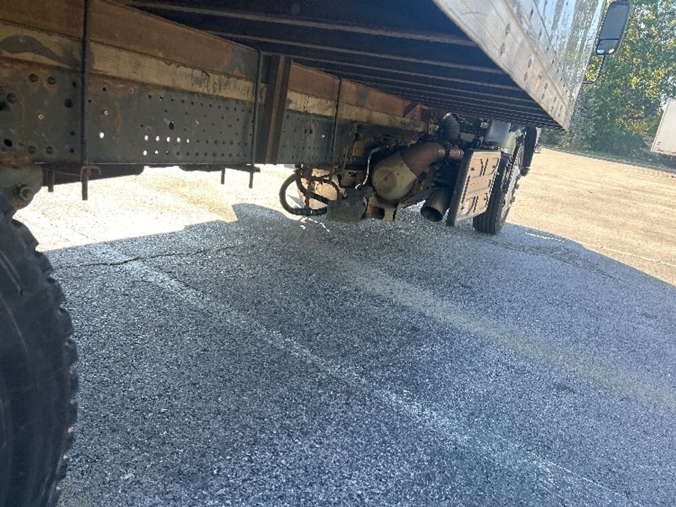 Medium Duty Box Truck-Light and Medium Duty Trucks-Isuzu-2020-NRR-Fredonia-NY-112,765\n\t\tmiles-$ 42,500 - Image 14
