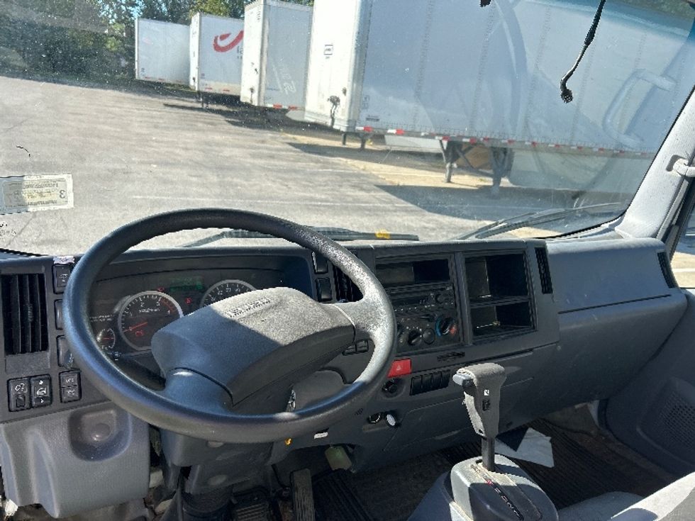 Medium Duty Box Truck-Light and Medium Duty Trucks-Isuzu-2020-NRR-Fredonia-NY-112,765\n\t\tmiles-$ 42,500 - Image 17