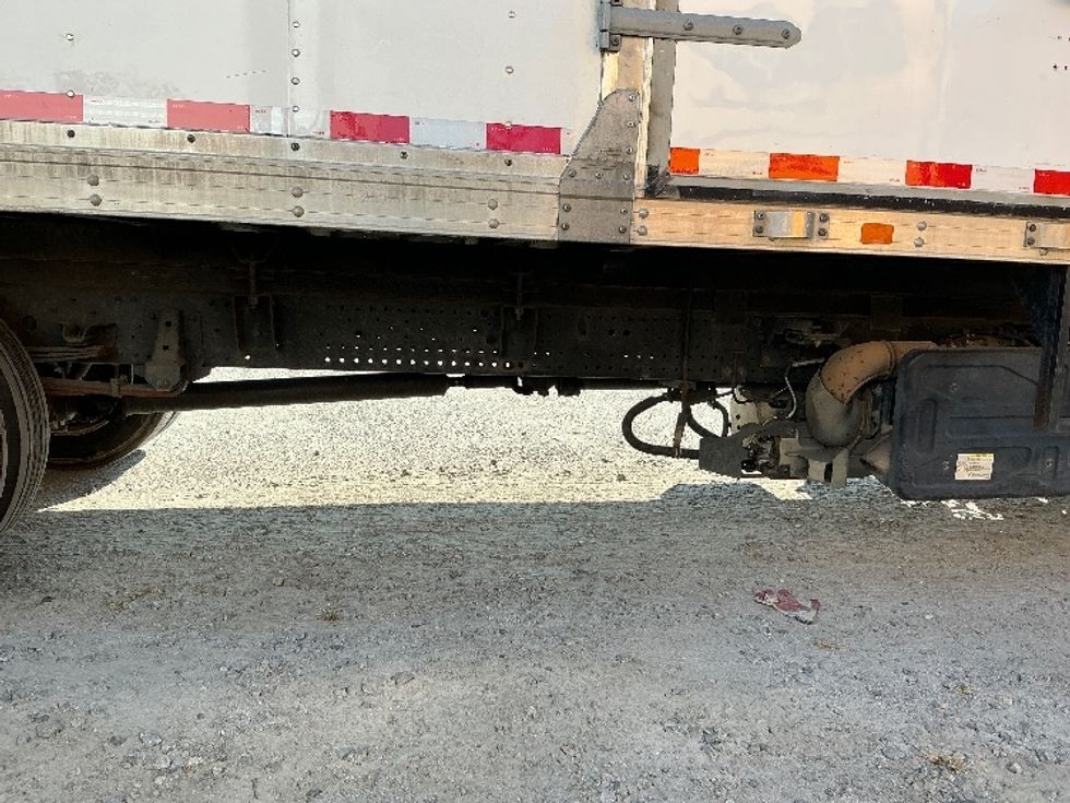 Medium Duty Box Truck-Light and Medium Duty Trucks-Isuzu-2020-NRR-Garden City-GA-142,942\n\t\tmiles-$ 43,250 - Image 14