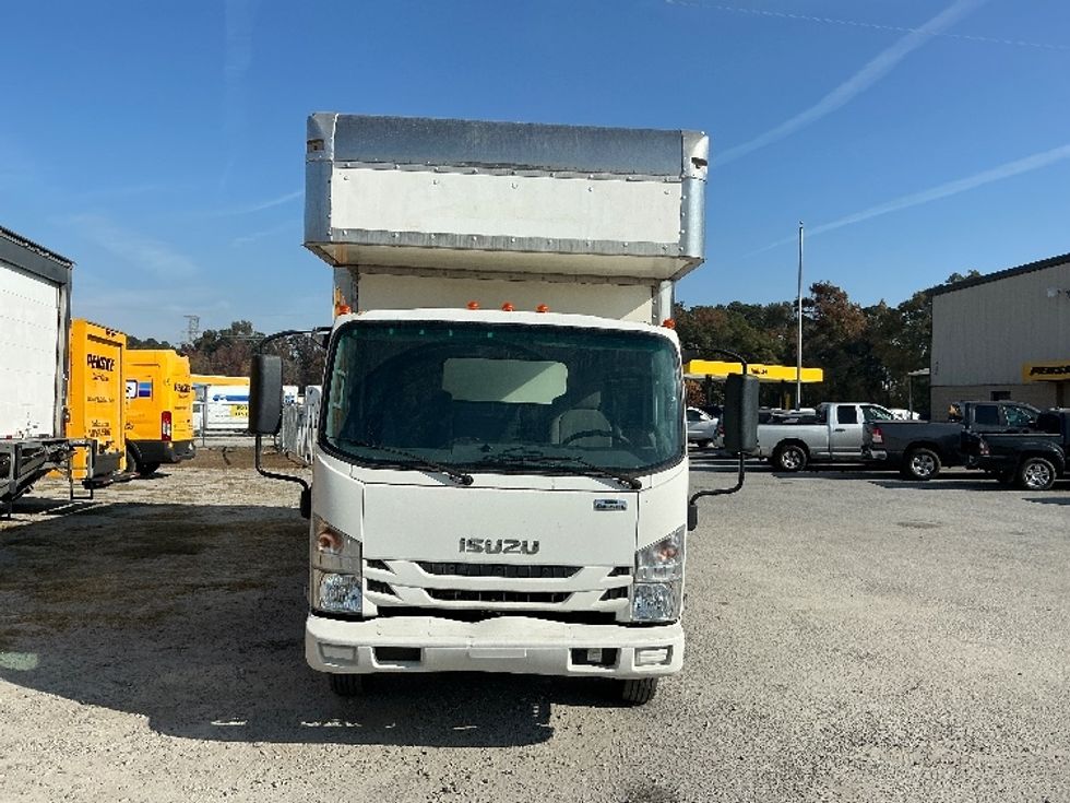 Medium Duty Box Truck-Light and Medium Duty Trucks-Isuzu-2020-NRR-Garden City-GA-142,942\n\t\tmiles-$ 43,250 - Image 2