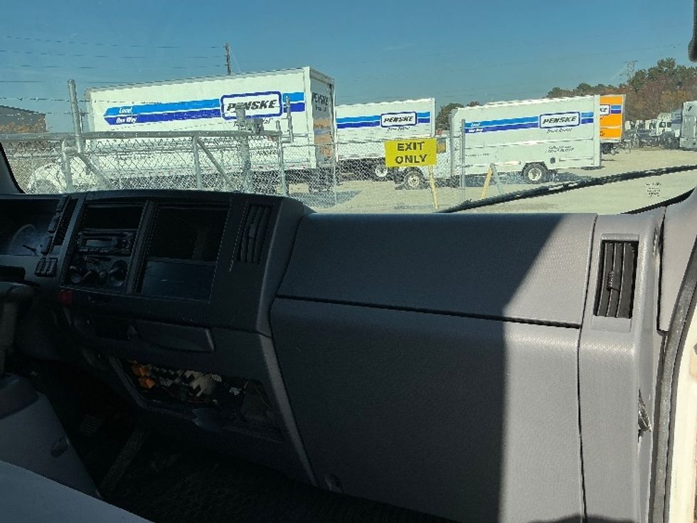 Medium Duty Box Truck-Light and Medium Duty Trucks-Isuzu-2020-NRR-Garden City-GA-142,942\n\t\tmiles-$ 43,250 - Image 21