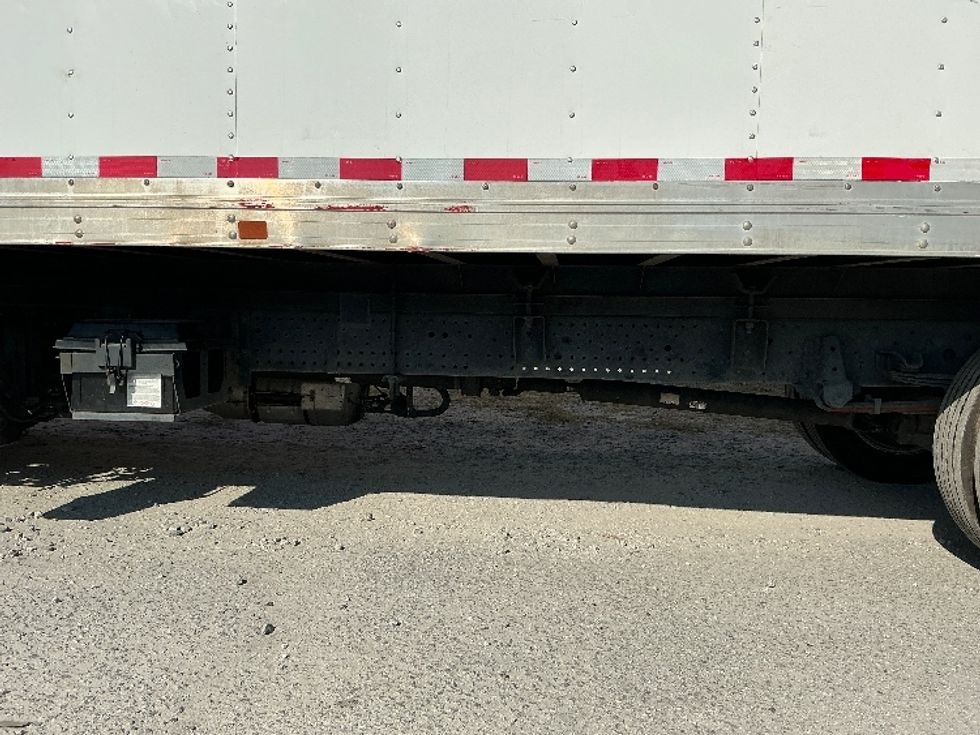 Medium Duty Box Truck-Light and Medium Duty Trucks-Isuzu-2020-NRR-Garden City-GA-142,942\n\t\tmiles-$ 43,250 - Image 5