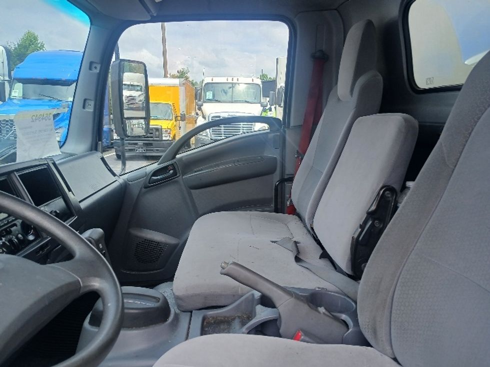 Medium Duty Box Truck-Light and Medium Duty Trucks-Isuzu-2020-NRR-Greensboro-NC-150,021\n\t\tmiles-$ 37,250 - Image 18