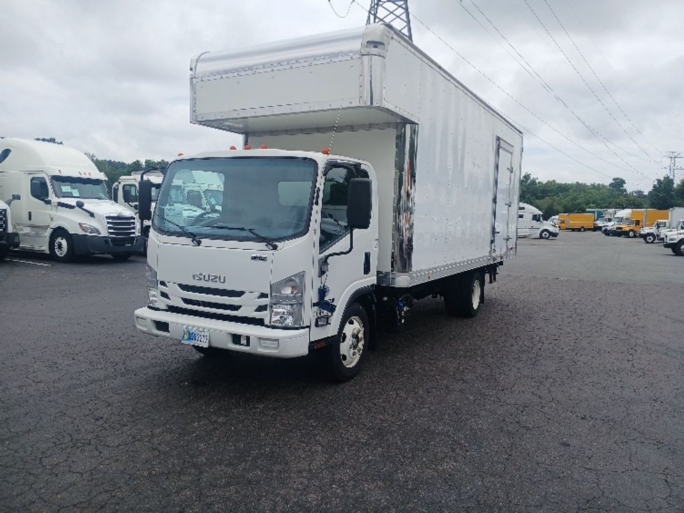 Medium Duty Box Truck-Light and Medium Duty Trucks-Isuzu-2020-NRR-Greensboro-NC-150,021\n\t\tmiles-$ 37,250 - Image 3