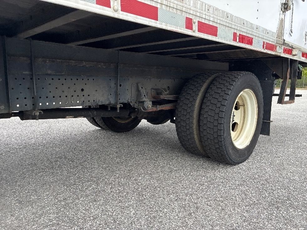 Medium Duty Box Truck-Light and Medium Duty Trucks-Isuzu-2020-NRR-Greenville-SC-106,133\n\t\tmiles-$ 45,500 - Image 5
