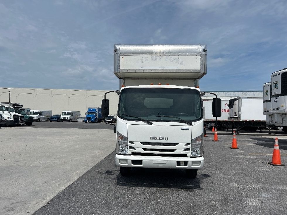 Medium Duty Box Truck-Light and Medium Duty Trucks-Isuzu-2020-NRR-Hammond-LA-107,196\n\t\tmiles-$ 45,500 - Image 2