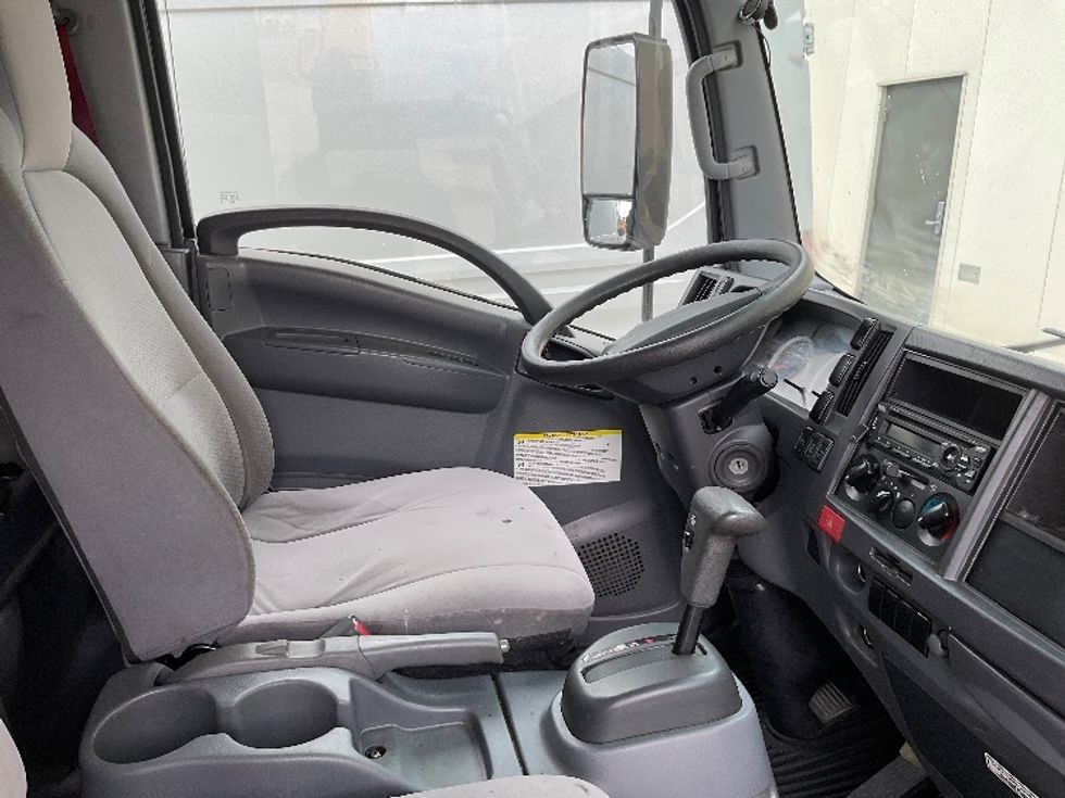 Medium Duty Box Truck-Light and Medium Duty Trucks-Isuzu-2020-NRR-Harahan-LA-114,119\n\t\tmiles-$ 42,750 - Image 21