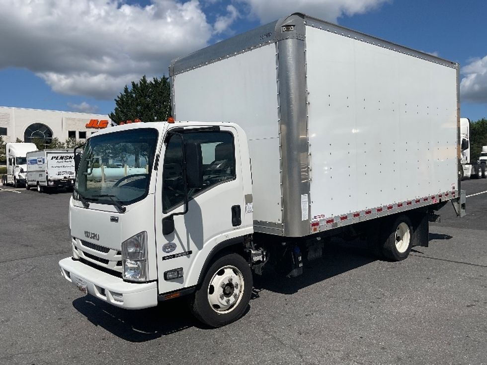 Medium Duty Box Truck-Light and Medium Duty Trucks-Isuzu-2020-NRR-Harrisburg-PA-95,111\n\t\tmiles-$ 46,500 - Image 3