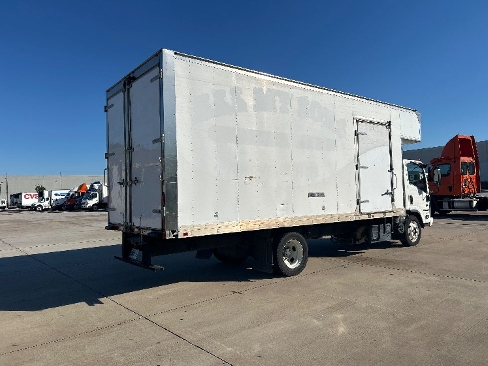 Medium Duty Box Truck-Light and Medium Duty Trucks-Isuzu-2020-NRR-Houston-TX-90,461\n\t\tmiles-$ 47,000 - Image 12