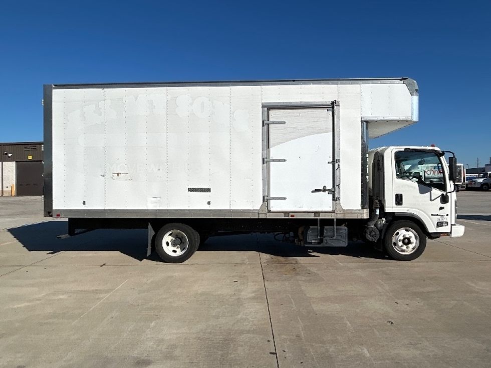 Medium Duty Box Truck-Light and Medium Duty Trucks-Isuzu-2020-NRR-Houston-TX-90,461\n\t\tmiles-$ 47,000 - Image 14