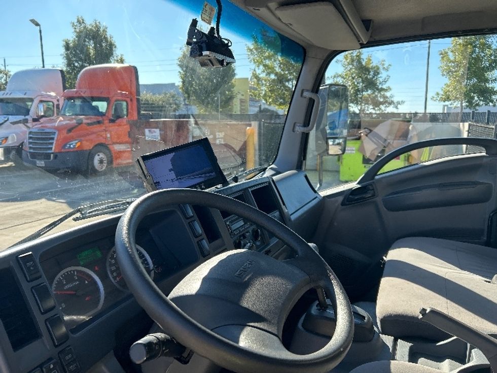 Medium Duty Box Truck-Light and Medium Duty Trucks-Isuzu-2020-NRR-Houston-TX-90,461\n\t\tmiles-$ 47,000 - Image 16