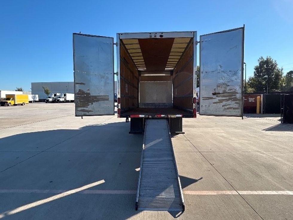 Medium Duty Box Truck-Light and Medium Duty Trucks-Isuzu-2020-NRR-Houston-TX-90,461\n\t\tmiles-$ 47,000 - Image 8