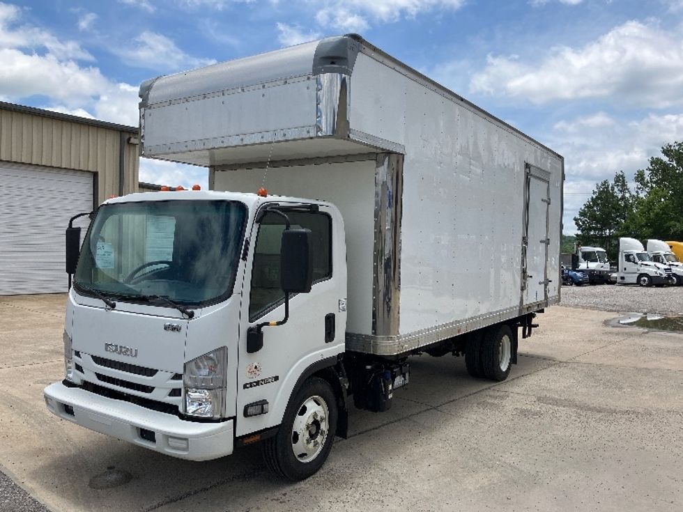 Medium Duty Box Truck-Light and Medium Duty Trucks-Isuzu-2020-NRR-Hueytown-AL-108,285\n\t\tmiles-$ 43,250 - Image 3