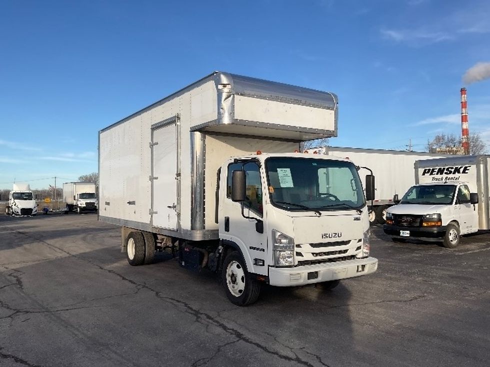 Medium Duty Box Truck-Light and Medium Duty Trucks-Isuzu-2020-NRR-Kansas City-MO-86,589\n\t\tmiles-$ 47,500 - Image 1