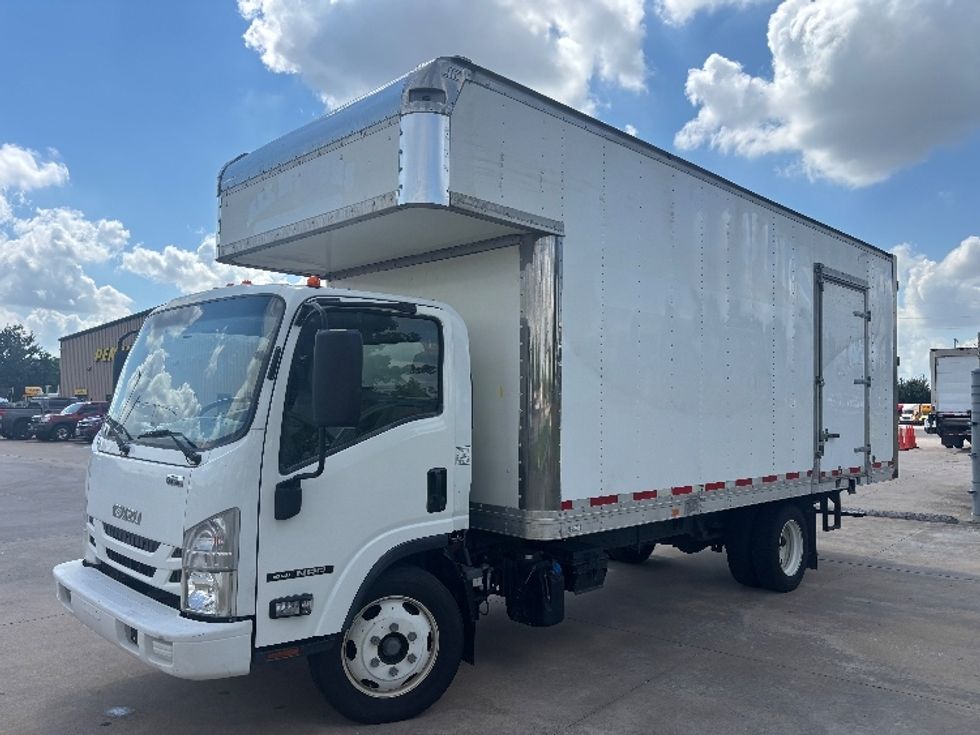 Medium Duty Box Truck-Light and Medium Duty Trucks-Isuzu-2020-NRR-Katy-TX-88,781\n\t\tmiles-$ 51,250 - Image 3