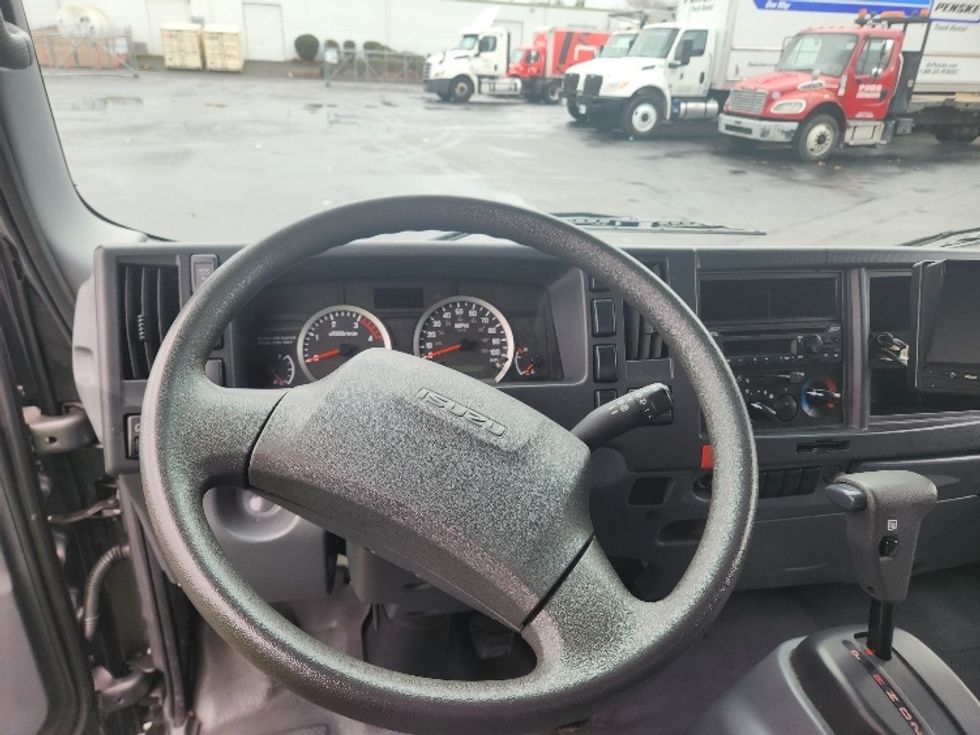 Medium Duty Box Truck-Light and Medium Duty Trucks-Isuzu-2020-NRR-Kent-WA-89,749\n\t\tmiles-$ 47,000 - Image 17