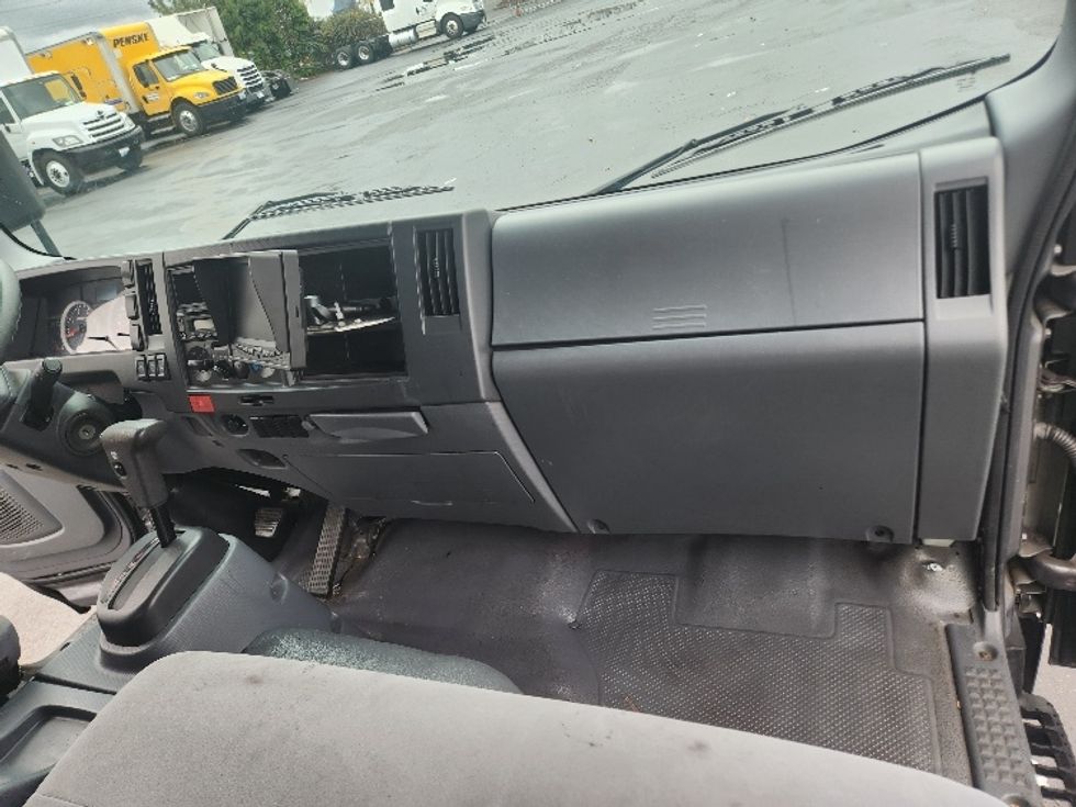 Medium Duty Box Truck-Light and Medium Duty Trucks-Isuzu-2020-NRR-Kent-WA-89,749\n\t\tmiles-$ 47,000 - Image 20