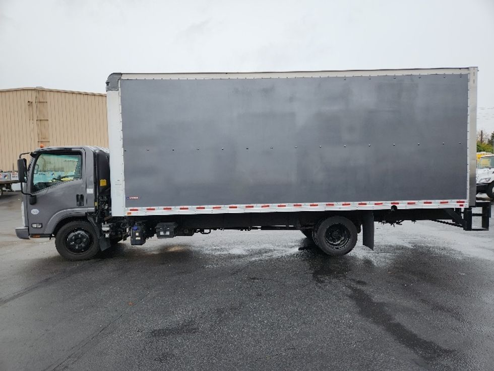 Medium Duty Box Truck-Light and Medium Duty Trucks-Isuzu-2020-NRR-Kent-WA-89,749\n\t\tmiles-$ 47,000 - Image 4