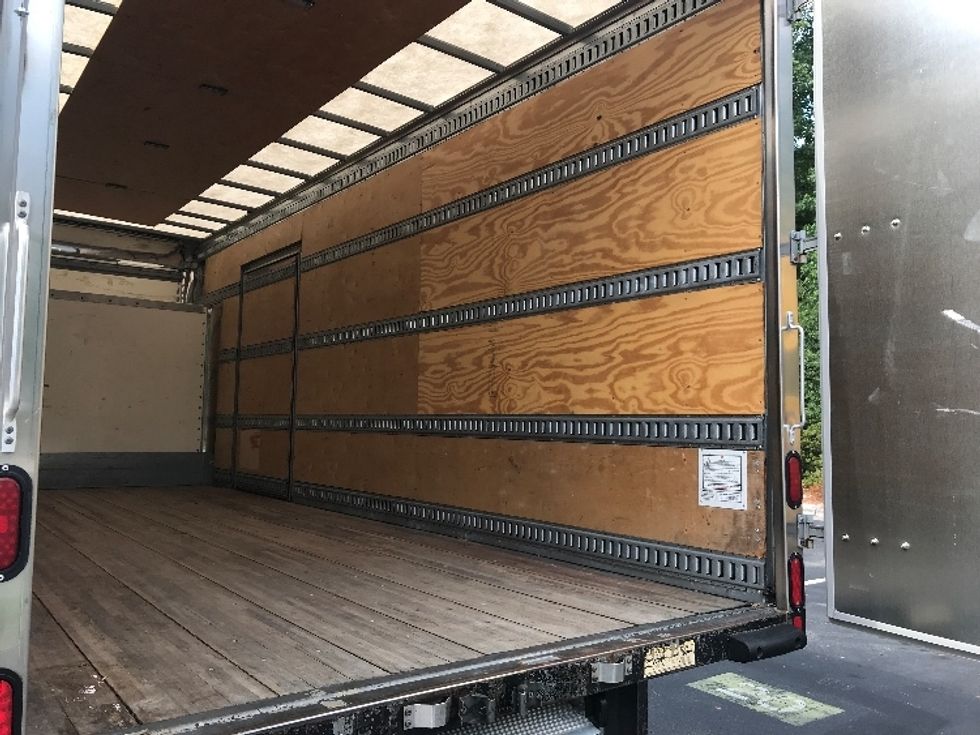 Medium Duty Box Truck-Light and Medium Duty Trucks-Isuzu-2020-NRR-Ladson-SC-94,124\n\t\tmiles-$ 45,000 - Image 12