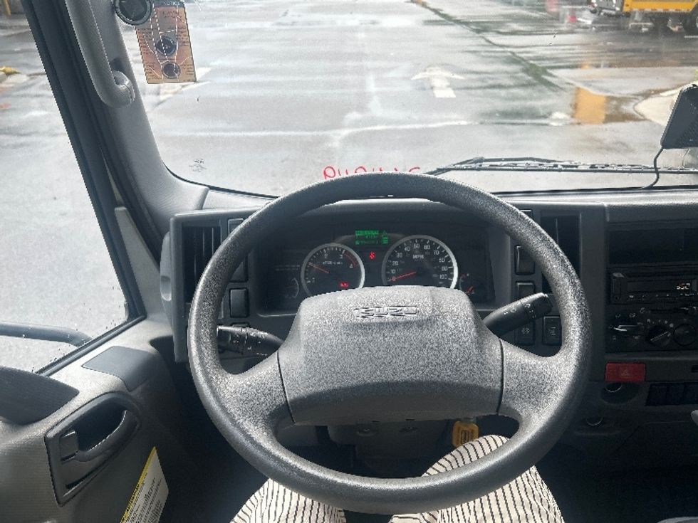 Medium Duty Box Truck-Light and Medium Duty Trucks-Isuzu-2020-NRR-Ladson-SC-94,124\n\t\tmiles-$ 45,000 - Image 17