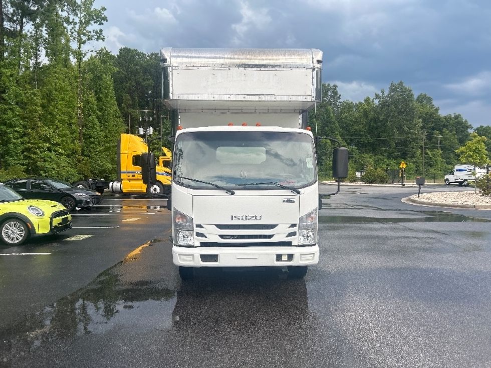 Medium Duty Box Truck-Light and Medium Duty Trucks-Isuzu-2020-NRR-Ladson-SC-94,124\n\t\tmiles-$ 45,000 - Image 2
