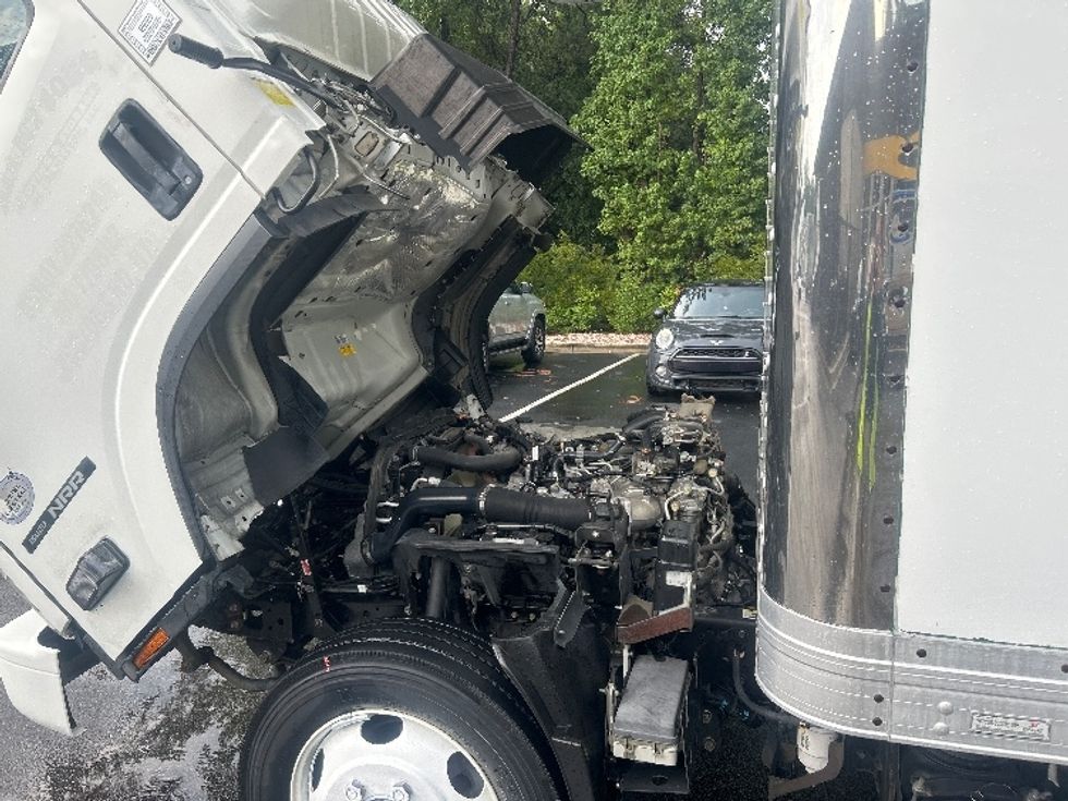 Medium Duty Box Truck-Light and Medium Duty Trucks-Isuzu-2020-NRR-Ladson-SC-94,124\n\t\tmiles-$ 45,000 - Image 23
