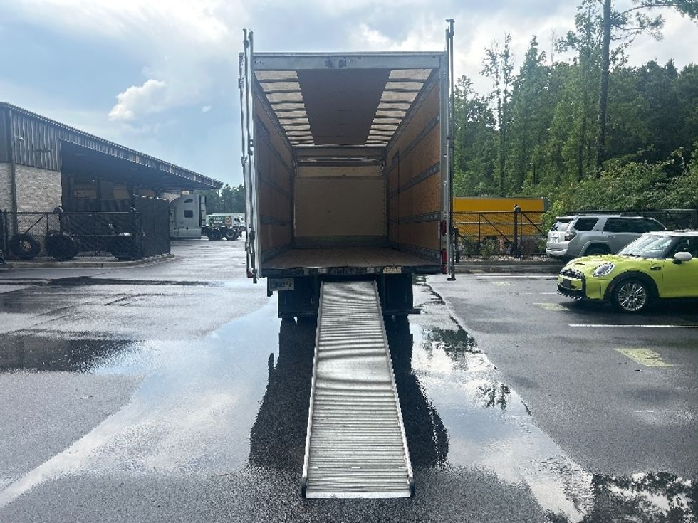 Medium Duty Box Truck-Light and Medium Duty Trucks-Isuzu-2020-NRR-Ladson-SC-94,124\n\t\tmiles-$ 45,000 - Image 9