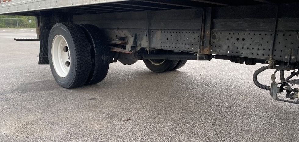 Medium Duty Box Truck-Light and Medium Duty Trucks-Isuzu-2020-NRR-Louisville-KY-81,167\n\t\tmiles-$ 52,000 - Image 13