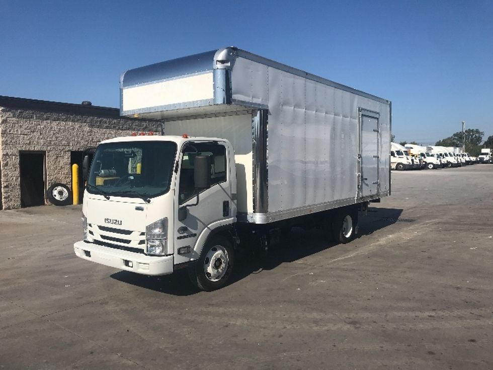 Medium Duty Box Truck-Light and Medium Duty Trucks-Isuzu-2020-NRR-Louisville-KY-81,167\n\t\tmiles-$ 52,000 - Image 3