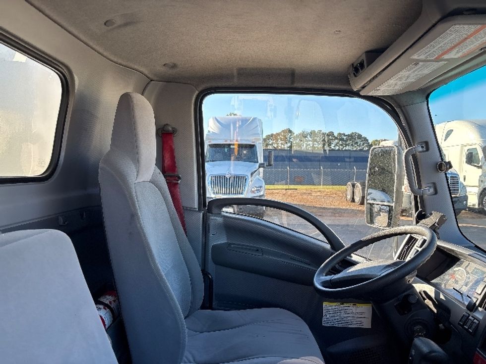 Medium Duty Box Truck-Light and Medium Duty Trucks-Isuzu-2020-NRR-Mebane-NC-86,269\n\t\tmiles-$ 48,750 - Image 21