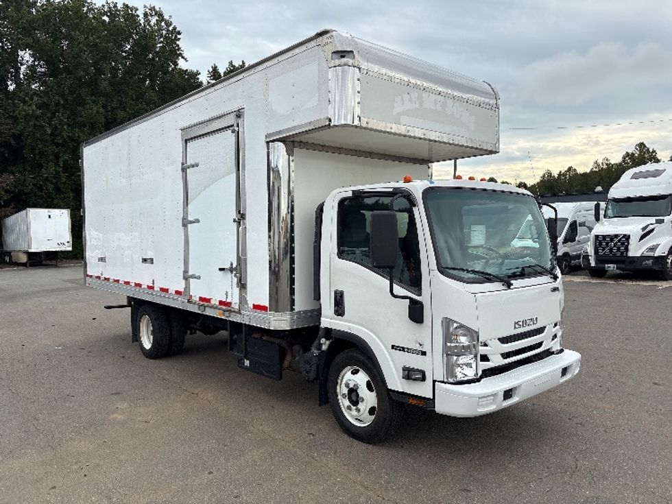 Medium Duty Box Truck-Light and Medium Duty Trucks-Isuzu-2020-NRR-Mebane-NC-89,067\n\t\tmiles-$ 52,250 - Image 1