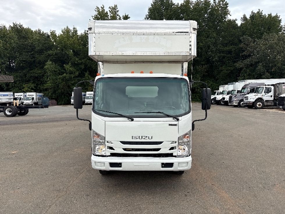 Medium Duty Box Truck-Light and Medium Duty Trucks-Isuzu-2020-NRR-Mebane-NC-89,067\n\t\tmiles-$ 52,250 - Image 2