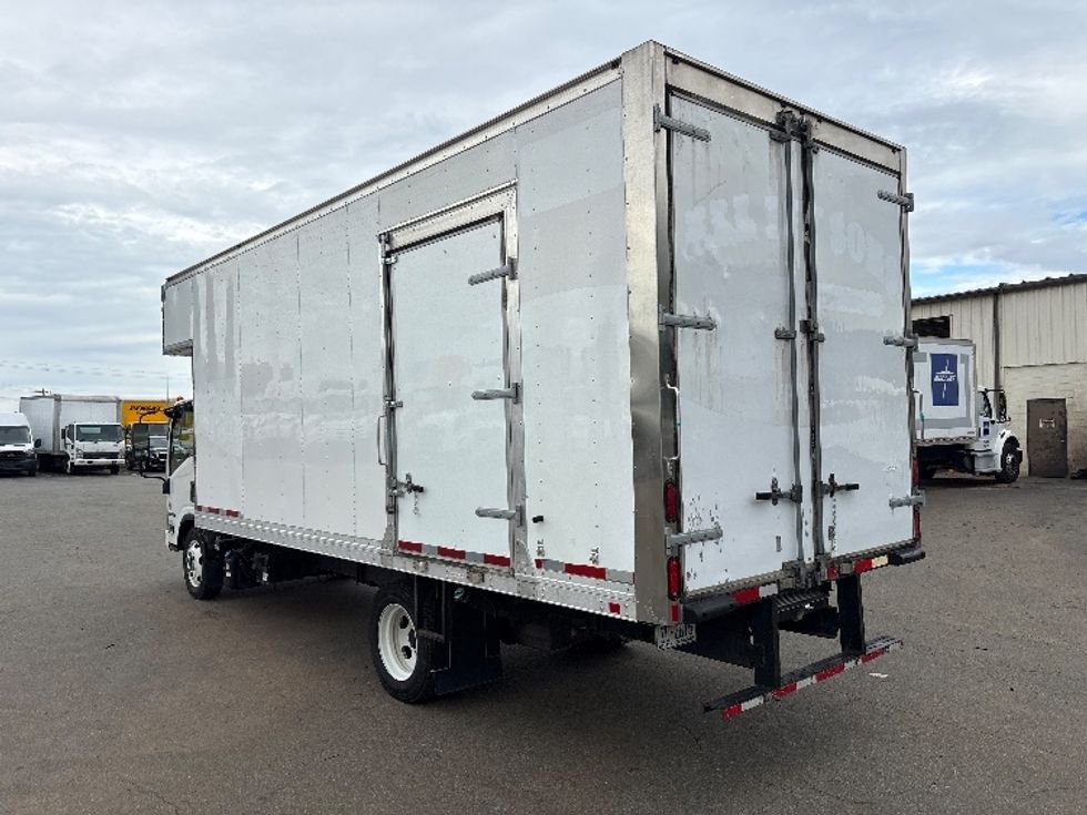 Medium Duty Box Truck-Light and Medium Duty Trucks-Isuzu-2020-NRR-Mebane-NC-89,067\n\t\tmiles-$ 52,250 - Image 6