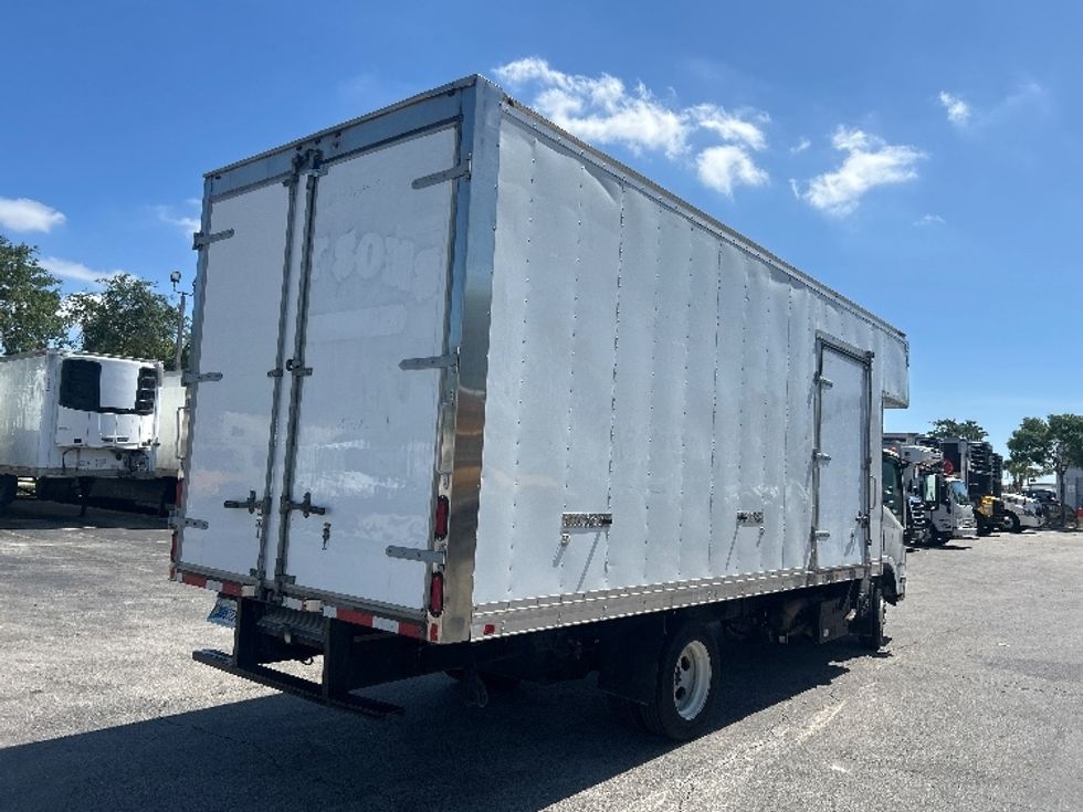 Medium Duty Box Truck-Light and Medium Duty Trucks-Isuzu-2020-NRR-Medley-FL-107,265\n\t\tmiles-$ 45,500 - Image 12