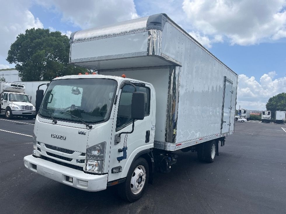 Medium Duty Box Truck-Light and Medium Duty Trucks-Isuzu-2020-NRR-Miami-FL-73,910\n\t\tmiles-$ 47,250 - Image 3